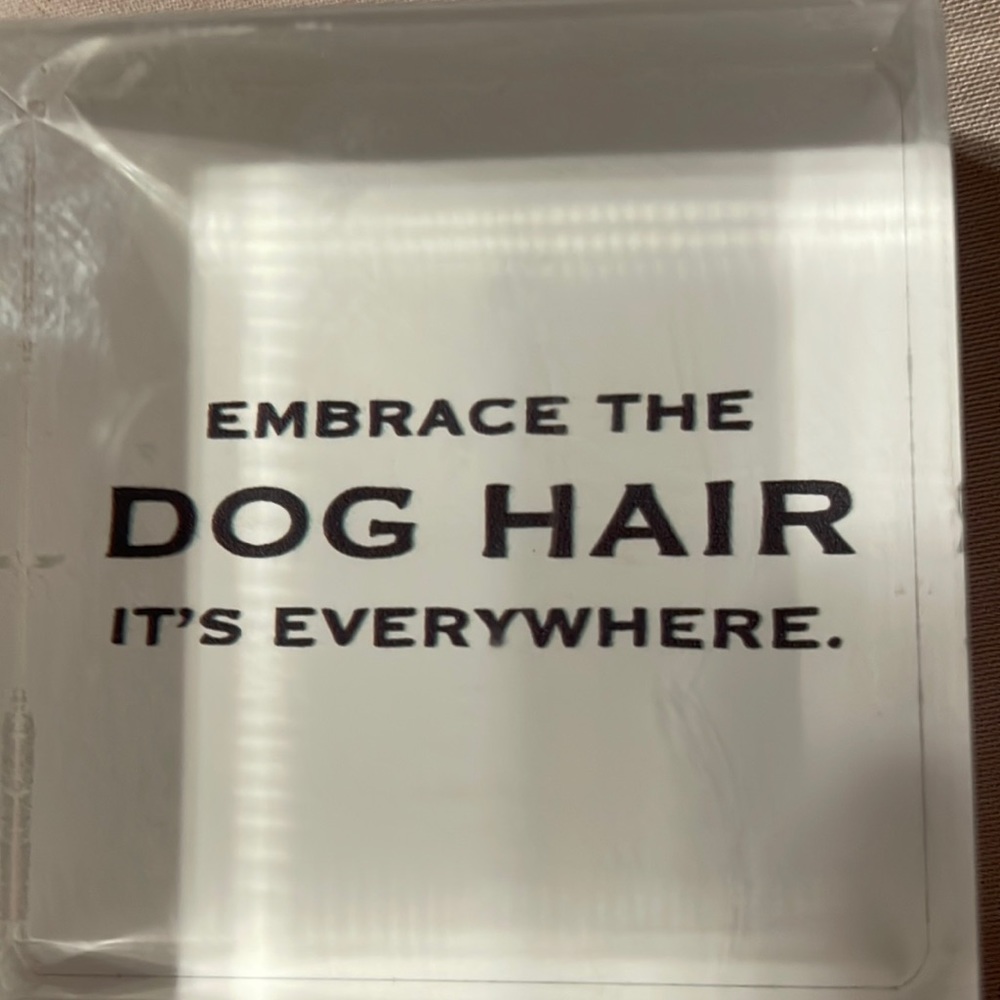 NWT small 2 inch sign from Francesca
